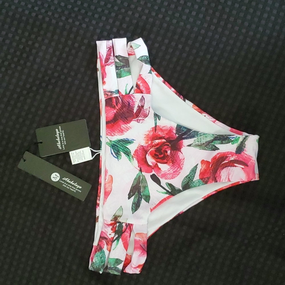 Ababalaya rose bikini bottoms size medium